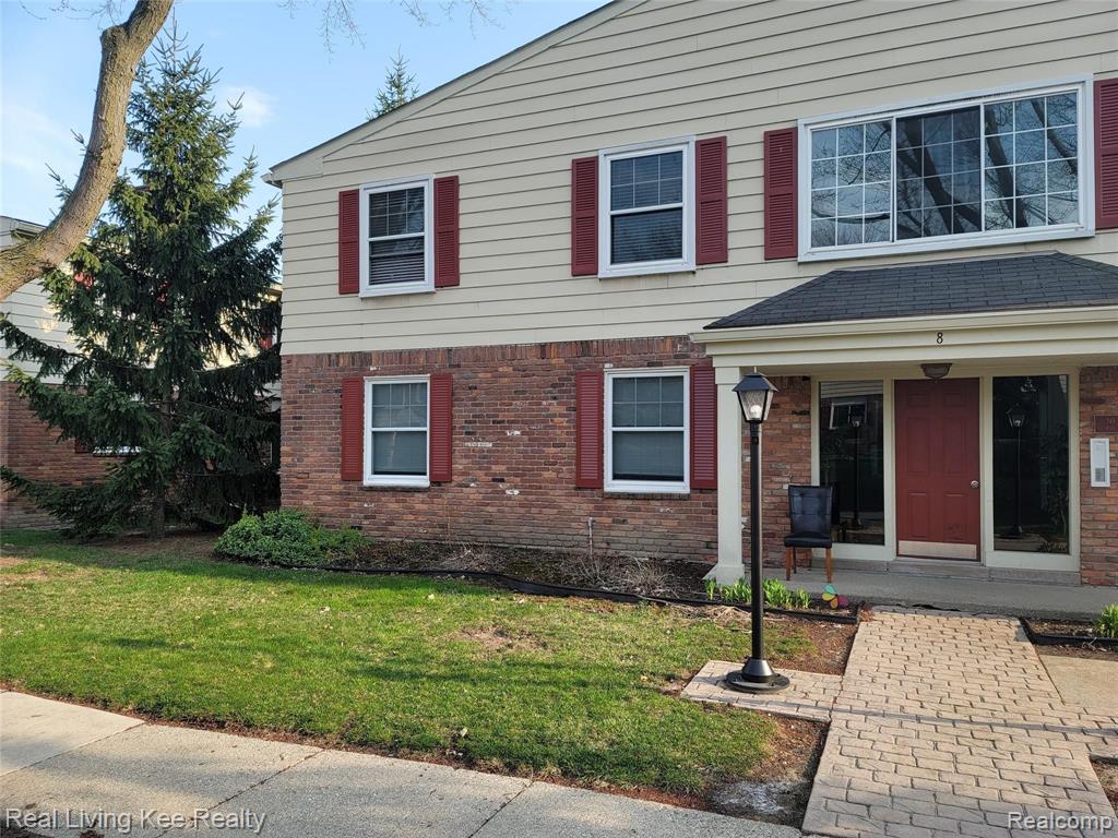 749 West Maple Road Clawson, MI 48017 - Photo 1 of 13