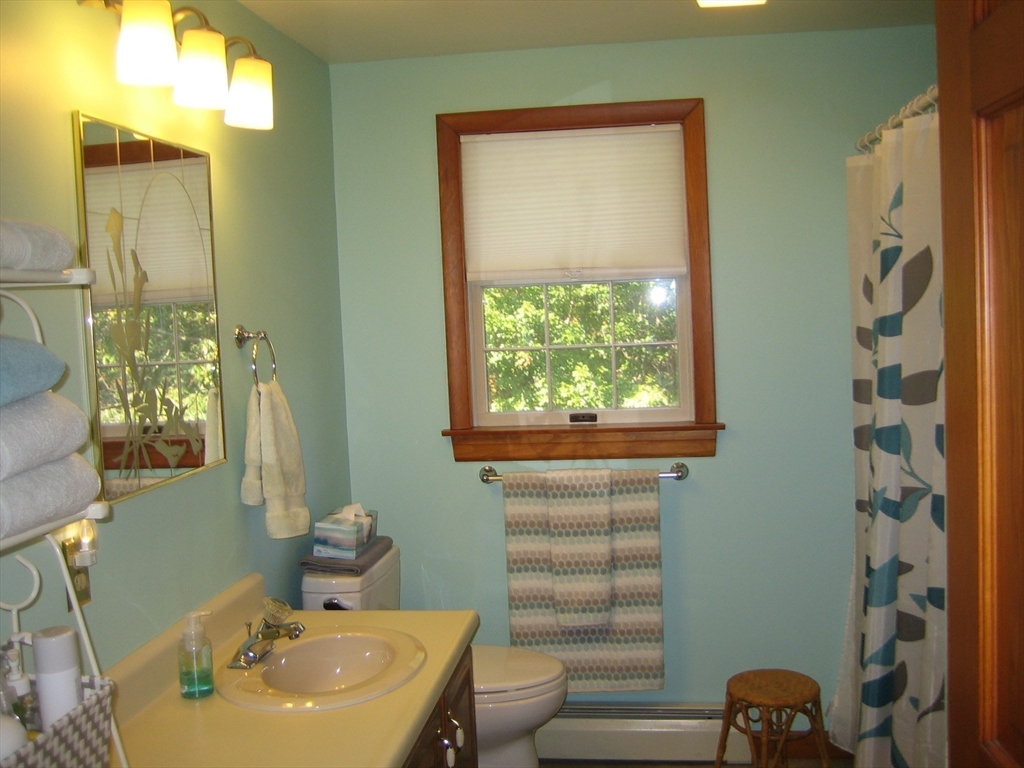 88 Great Woods Road Saugus, MA 01906 - Photo 23 of 38 Gallery Image 23