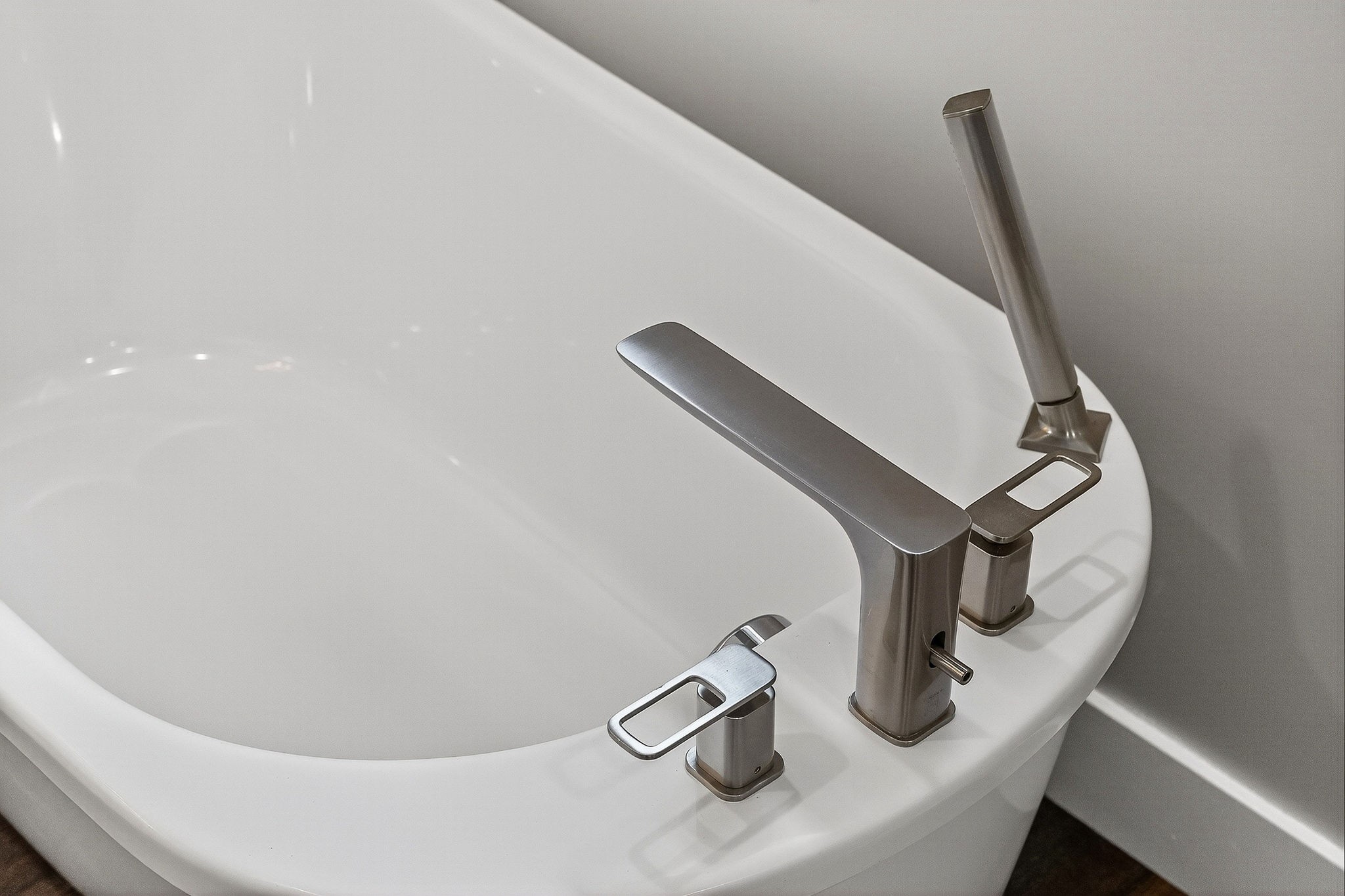 196 Dairy Barn Road Sparta, TN 38583 - Photo 24 of 44 a bathroom with a sink