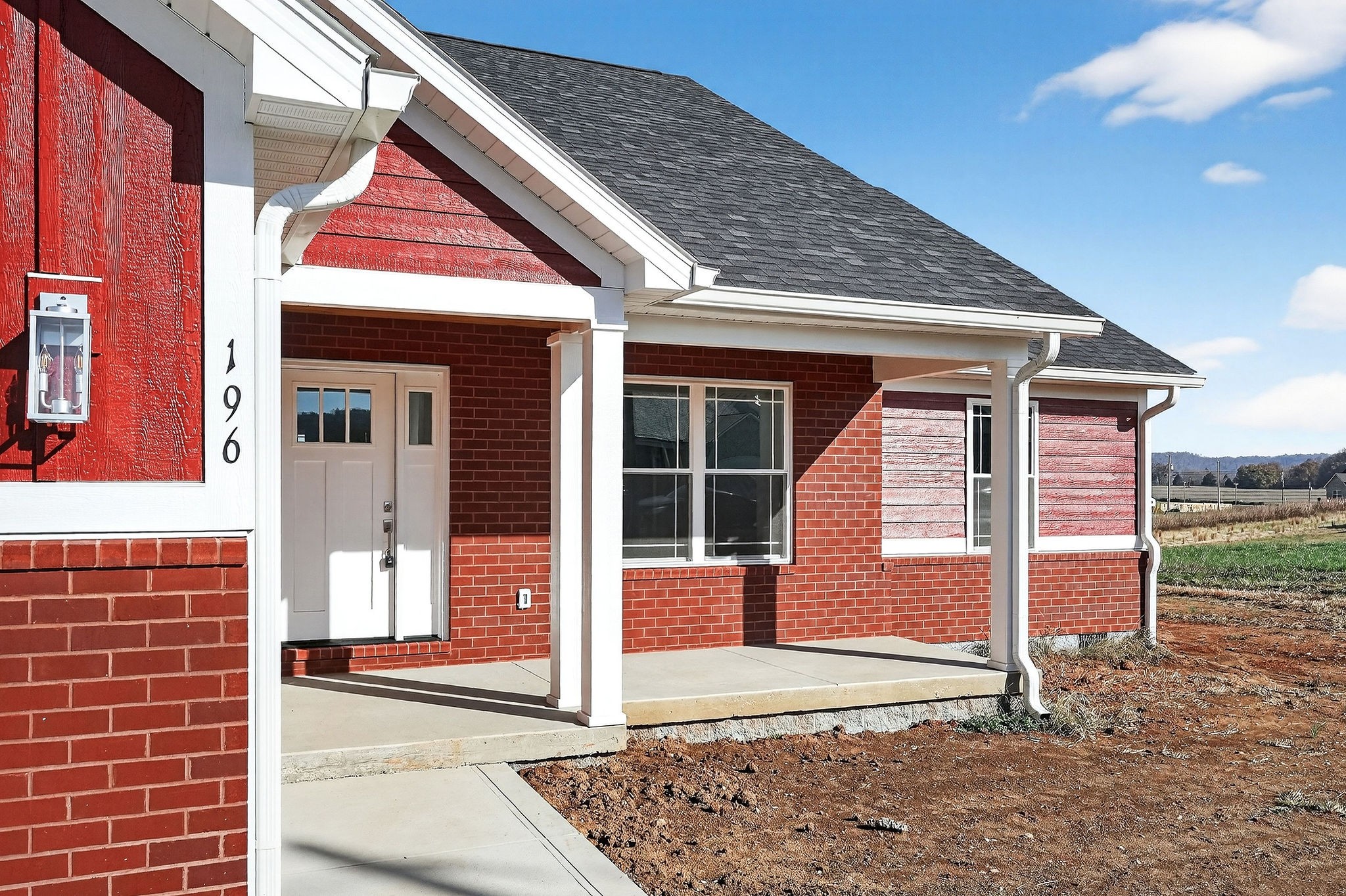 196 Dairy Barn Road Sparta, TN 38583 - Photo 8 of 44 a front view of a house