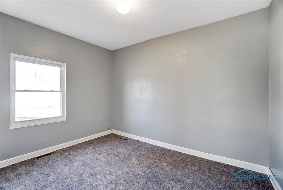 1718 Rivard Road Toledo, OH 43615 - Photo 19 of 28 Gallery Image 19
