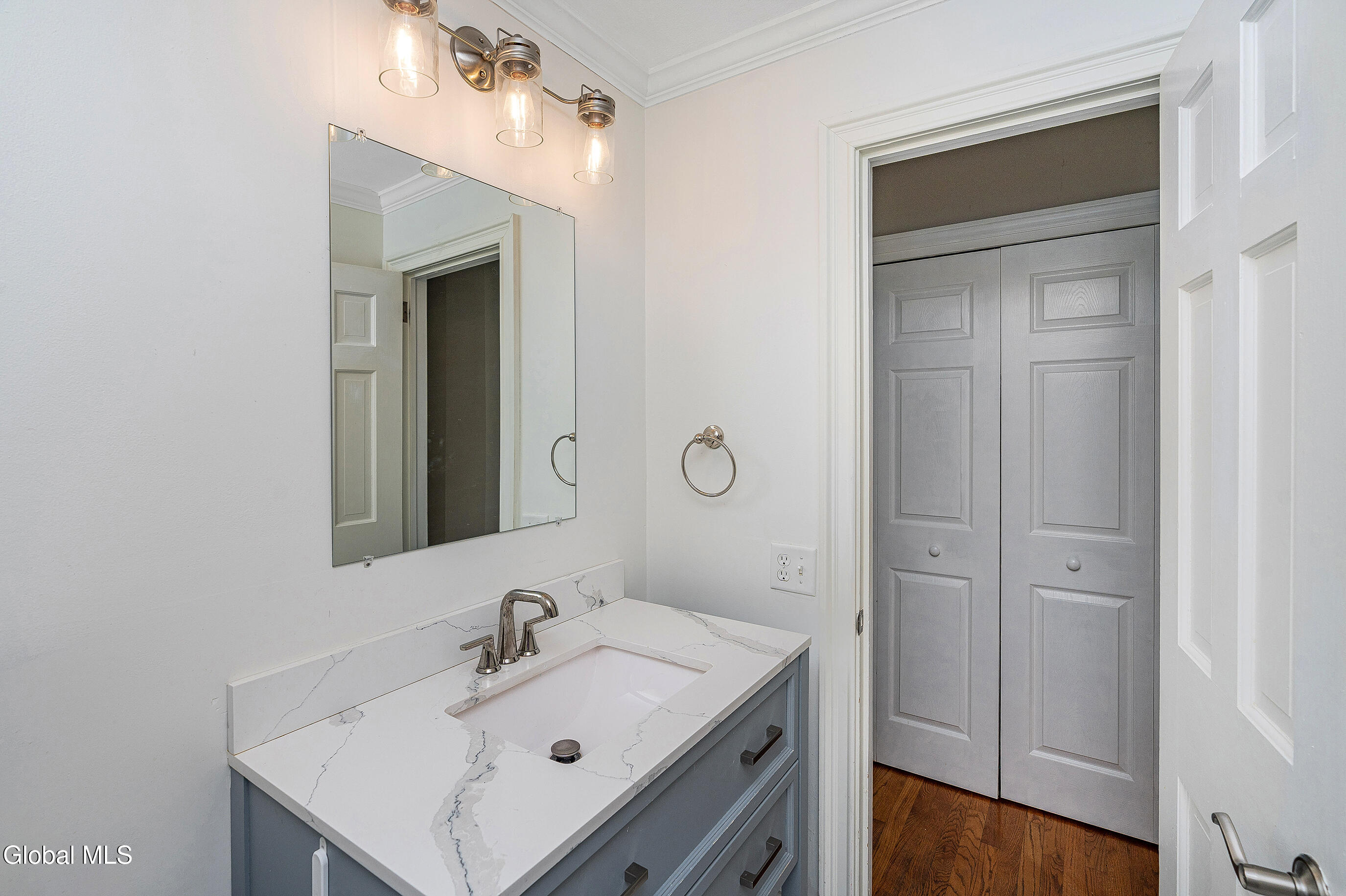 17 Birch Hill Road Albany, NY 12211 - Photo 28 of 71 032-17-Birch-Hill-Rd