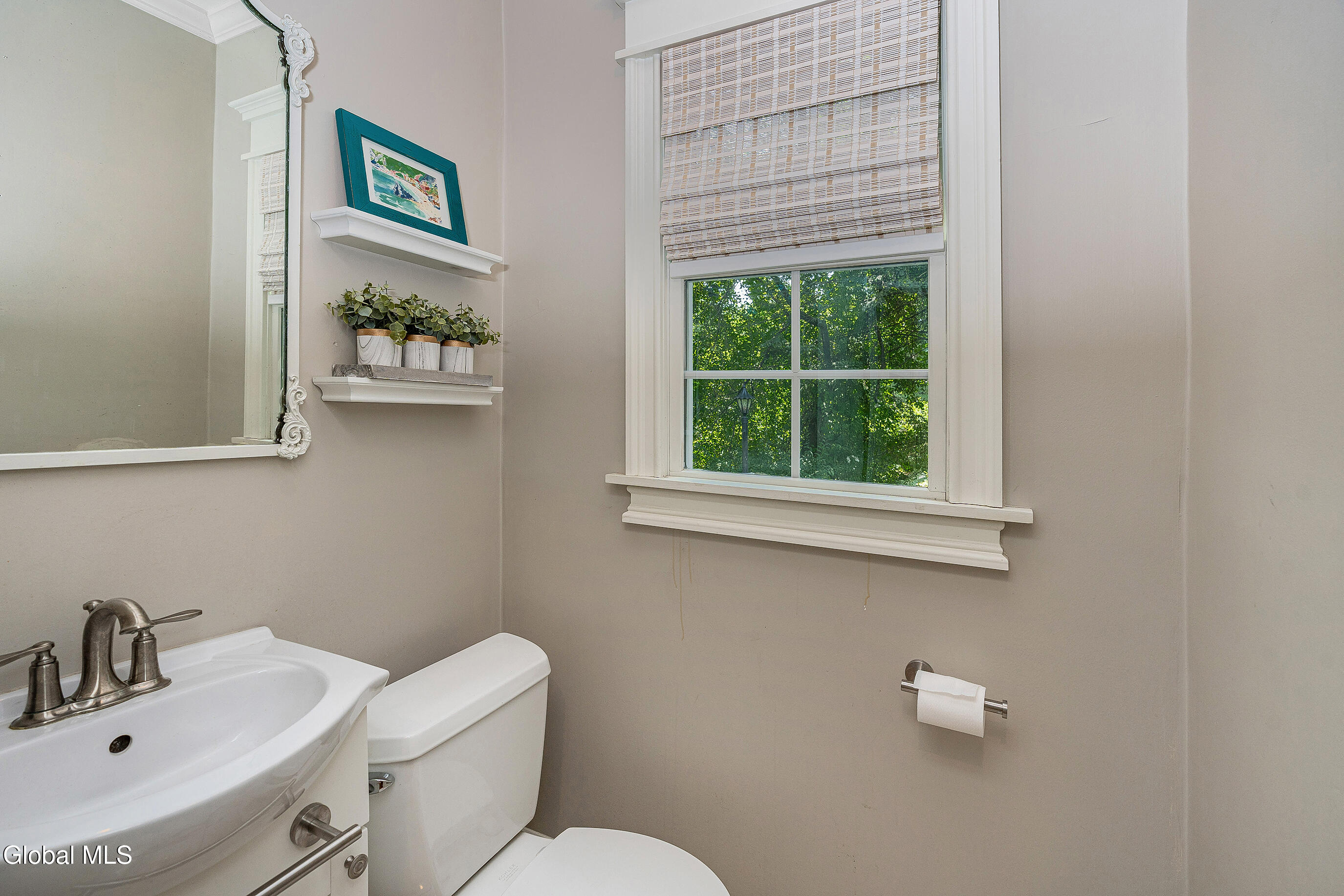 17 Birch Hill Road Albany, NY 12211 - Photo 30 of 71 040-17-Birch-Hill-Rd