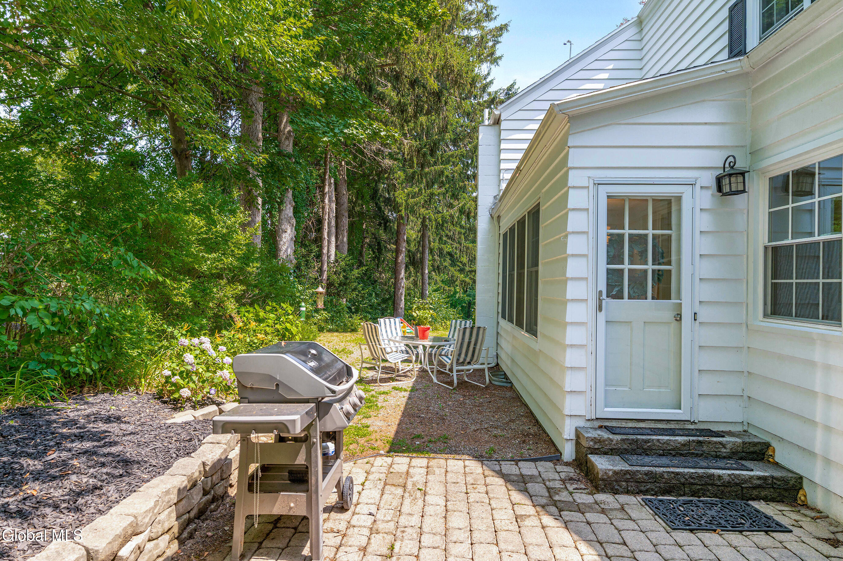 17 Birch Hill Road Albany, NY 12211 - Photo 61 of 71 012-17-Birch-Hill-Rd
