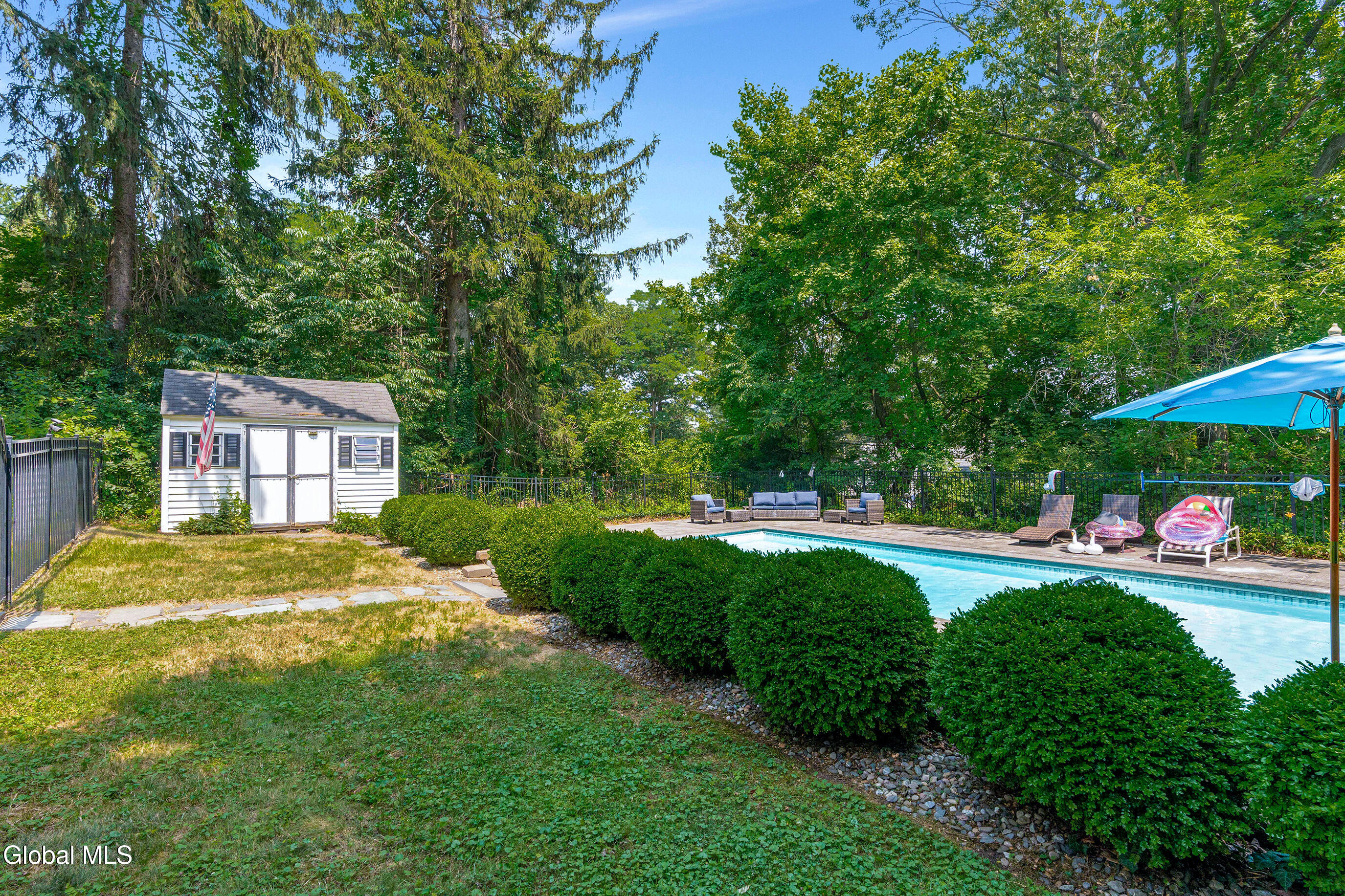 17 Birch Hill Road Albany, NY 12211 - Photo 66 of 71 008-17-Birch-Hill-Rd