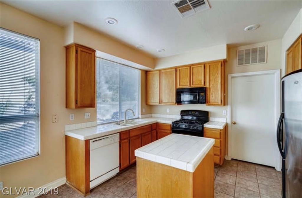 2667 Ridgewater Circle Henderson, NV 89074 - Photo 5 of 21
