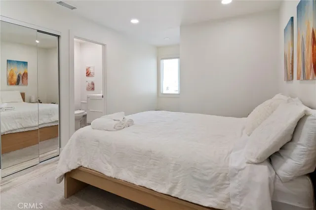 $6,970 | 24136 Kittridge Street, West Hills, CA 91307