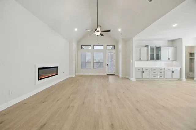 $499,500 | 1016 Sunflower Street, Crowley, TX 76036