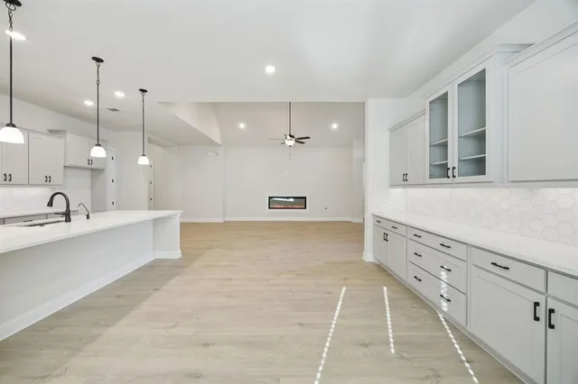 $499,500 | 1016 Sunflower Street, Crowley, TX 76036