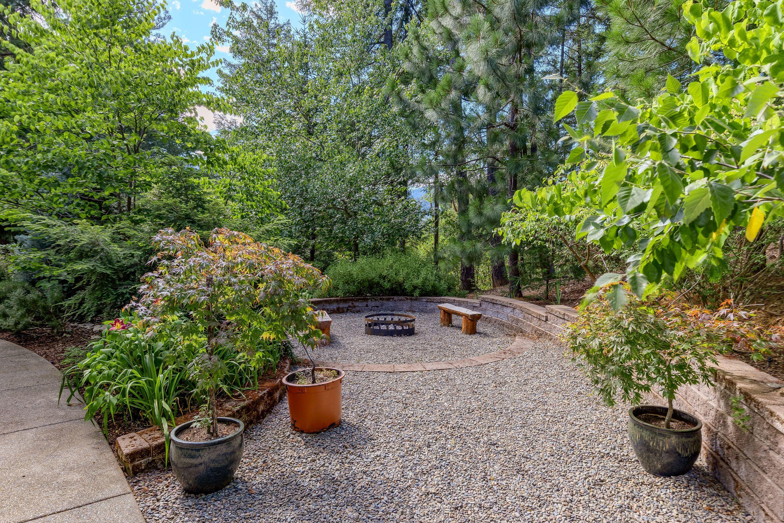 995 Ferry Road Grants Pass, OR 97526 - Photo 50 of 64 Xbq5OOWQ
