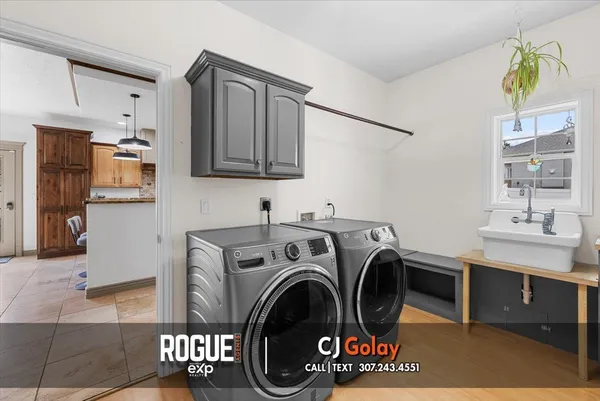 $825,000 | 4631 East 22nd Street, Casper, WY 82609