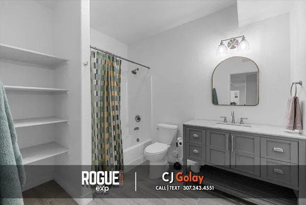 $825,000 | 4631 East 22nd Street, Casper, WY 82609
