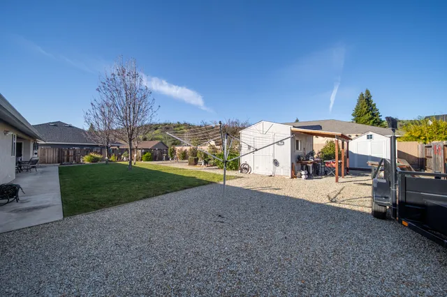 $495,000 | 3110 Bedrock Lane, Redding, CA 96003