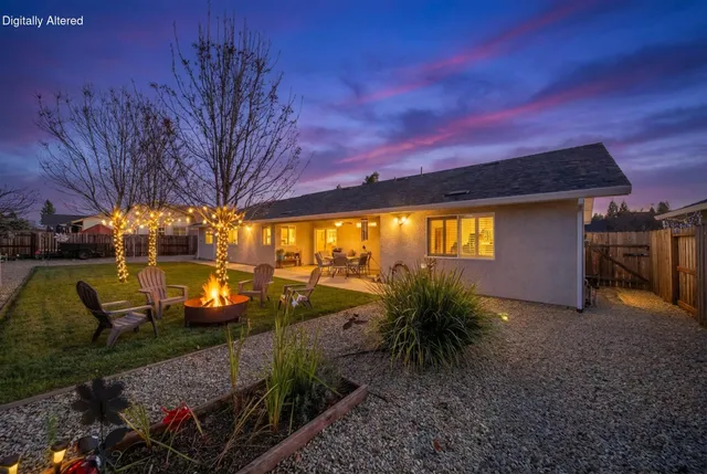 $495,000 | 3110 Bedrock Lane, Redding, CA 96003