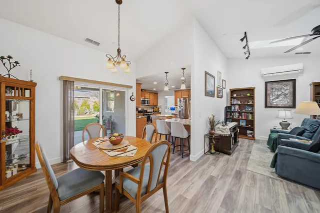 $495,000 | 3110 Bedrock Lane, Redding, CA 96003