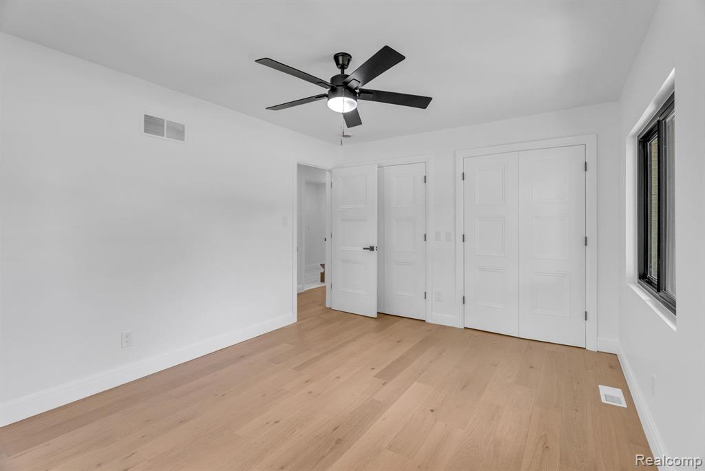 2 Ridgemont Court Dearborn, MI 48124 - Photo 24 of 63 Gallery Image 24