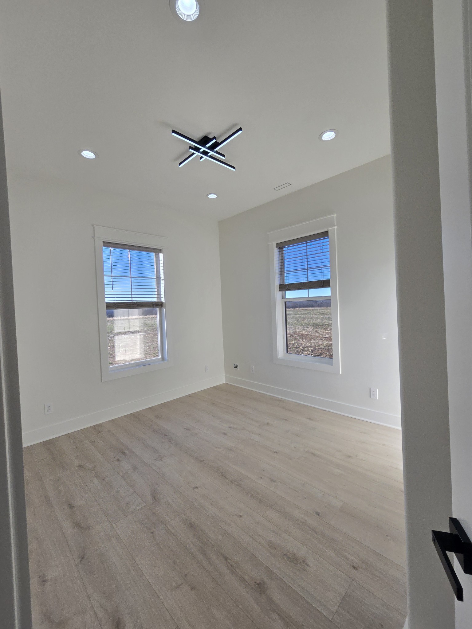 6784 Shelbyville Road Morrison, TN 37357 - Photo 34 of 48 a view of an empty room with a window