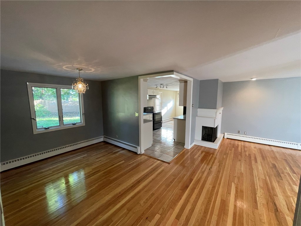 70 Garden Drive East Providence, RI 02915 - Photo 5 of 26