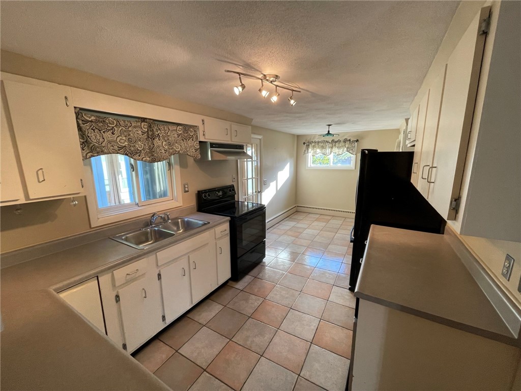 70 Garden Drive East Providence, RI 02915 - Photo 6 of 26