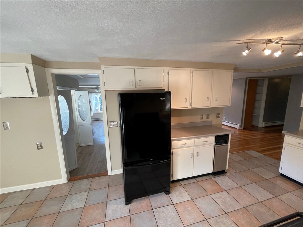 70 Garden Drive East Providence, RI 02915 - Photo 7 of 26