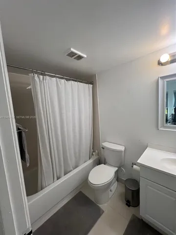 $1,720 | 550 South Park Road, Unit 148, Hollywood, FL 33021