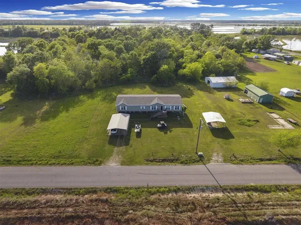 $209,000 | 12485 Arceneaux Road, Welsh, LA 70591
