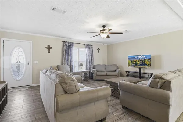 $209,000 | 12485 Arceneaux Road, Welsh, LA 70591