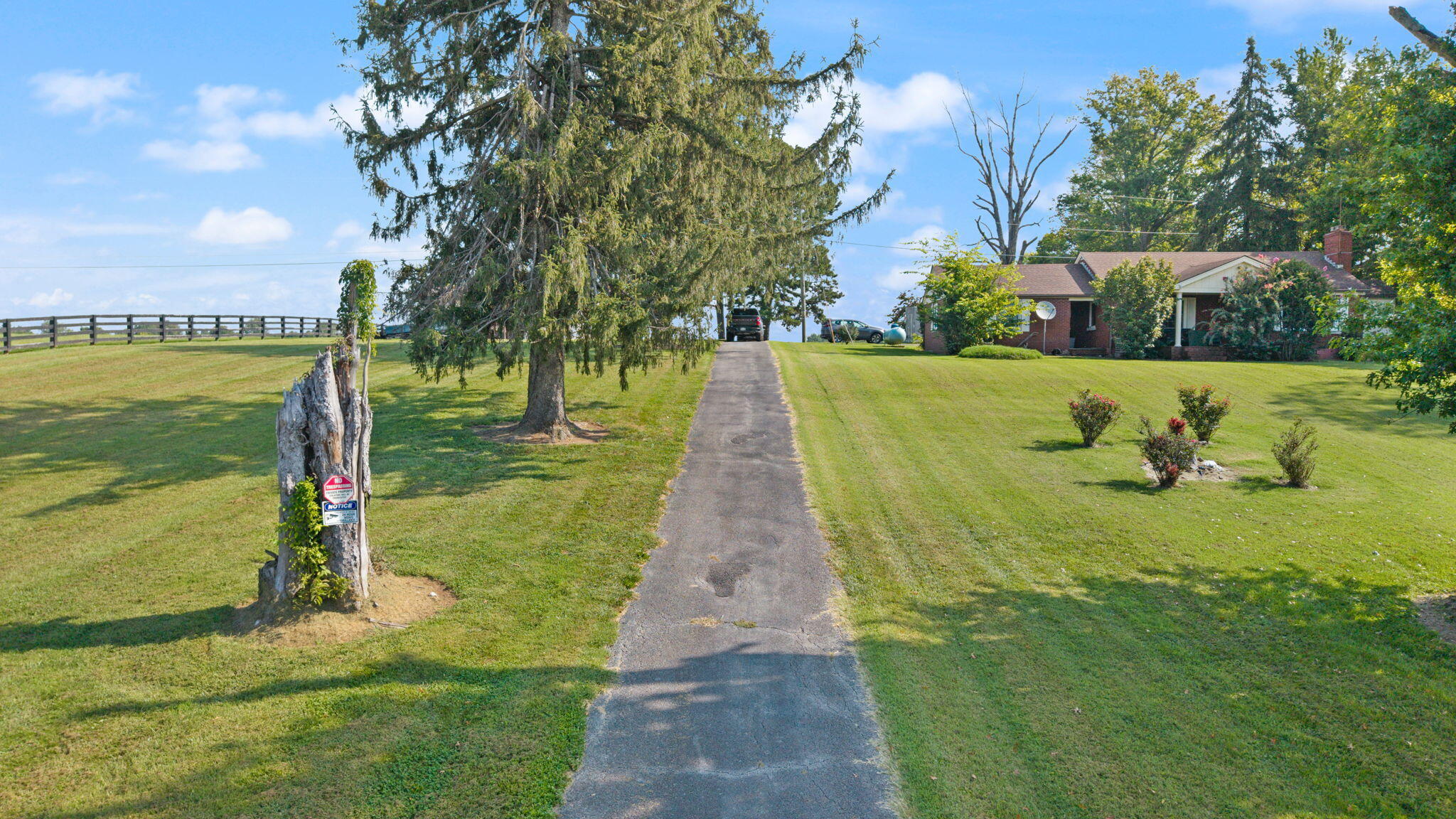 702 Rogers Road Lancaster, KY 40444 - Photo 2 of 60 56-web-or-mls-DJI_20260831104750_0958_D