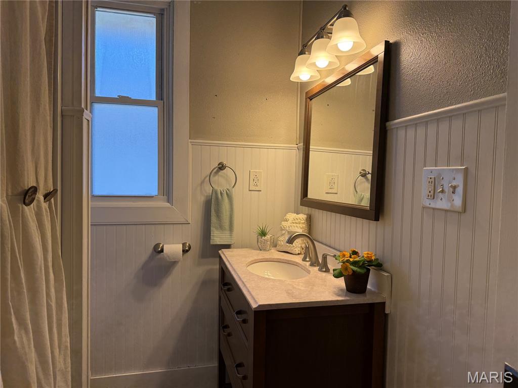 3317 Jackson Street Alton, IL 62002 - Photo 13 of 49