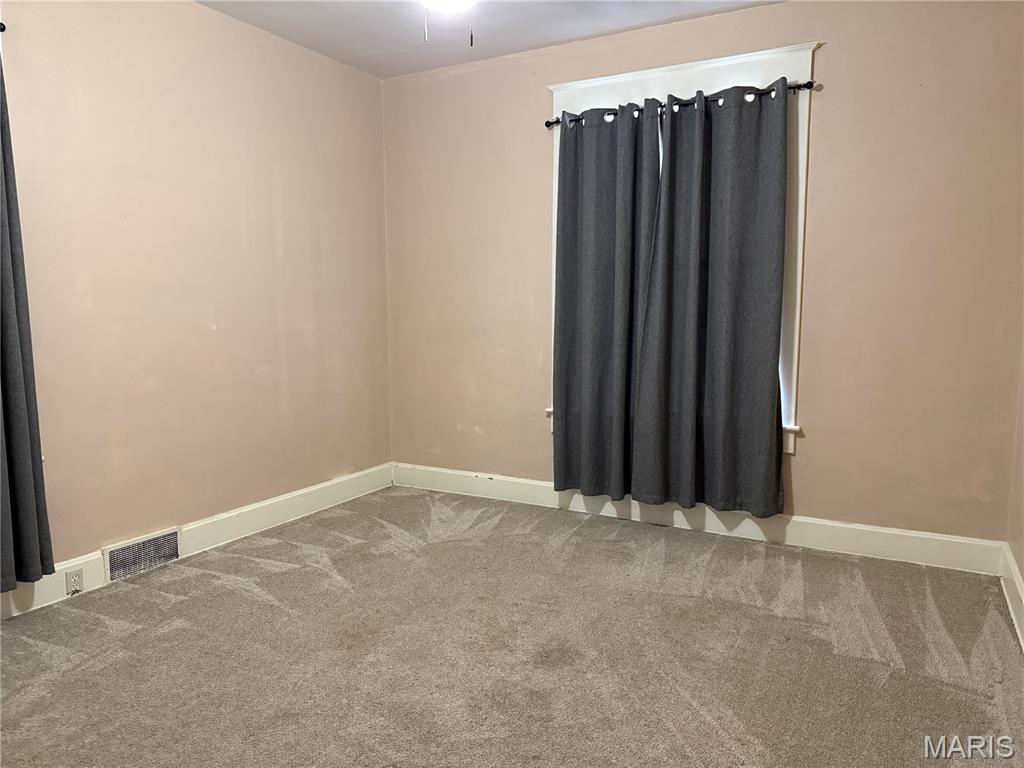 3317 Jackson Street Alton, IL 62002 - Photo 35 of 49