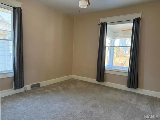 $129,900 | 3317 Jackson Street, Alton, IL 62002