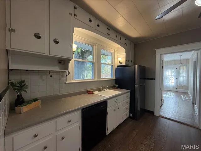 $129,900 | 3317 Jackson Street, Alton, IL 62002