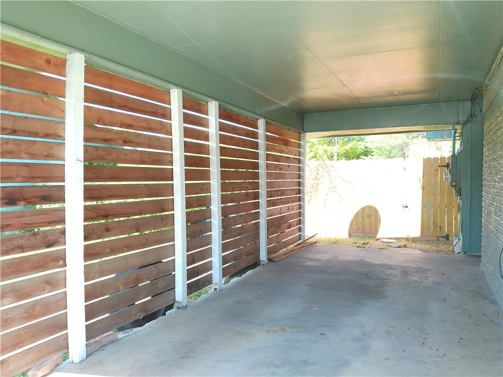 4006 McArdle Road Corpus Christi, TX 78411 - Photo 13 of 17 a view of a room with a large window