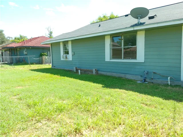 $1,095 | 4006 McArdle Road, Corpus Christi, TX 78411