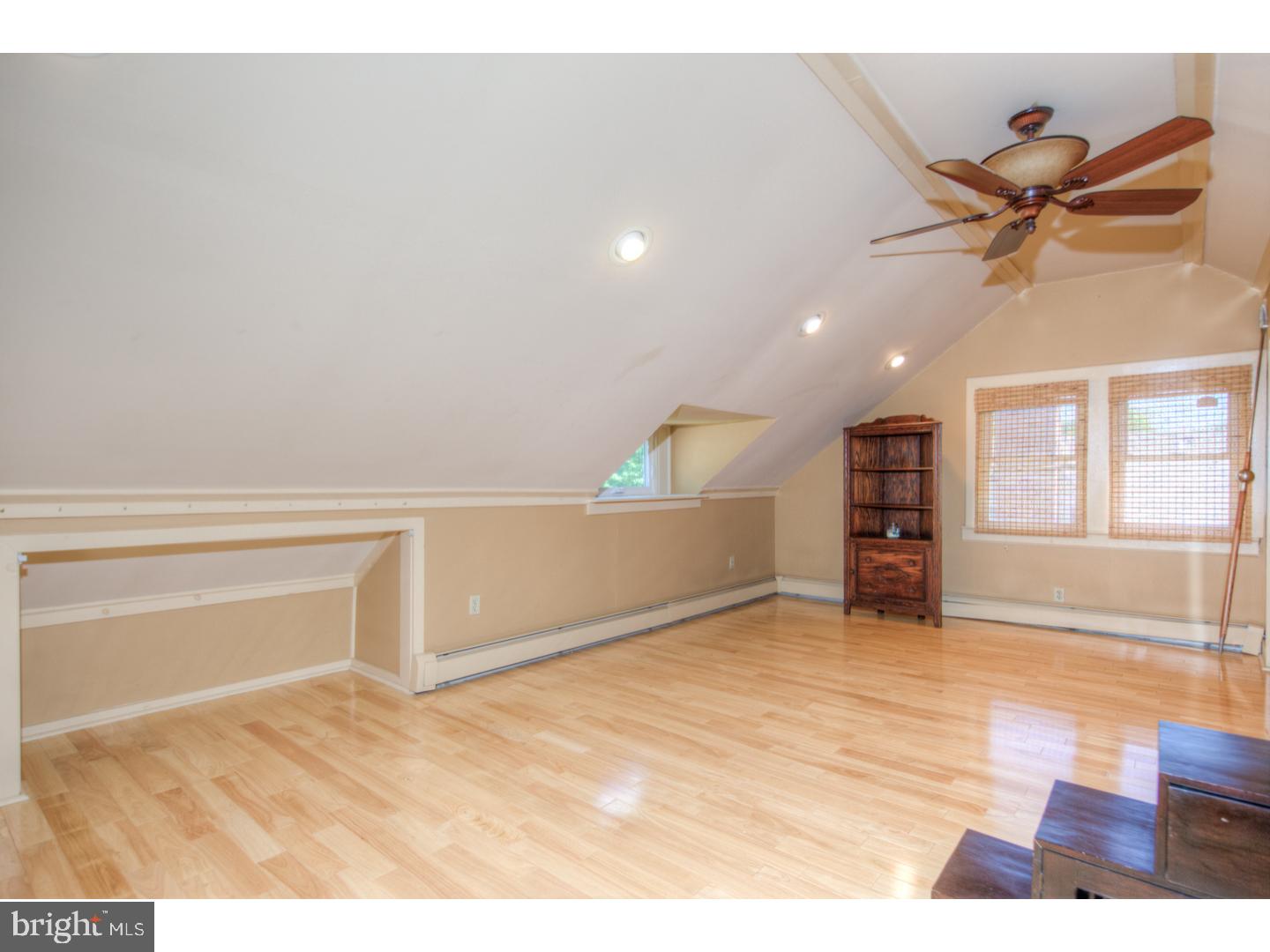 141 South Rolling Road Springfield, PA 19064 - Photo 11 of 24 Bedroom - Main
