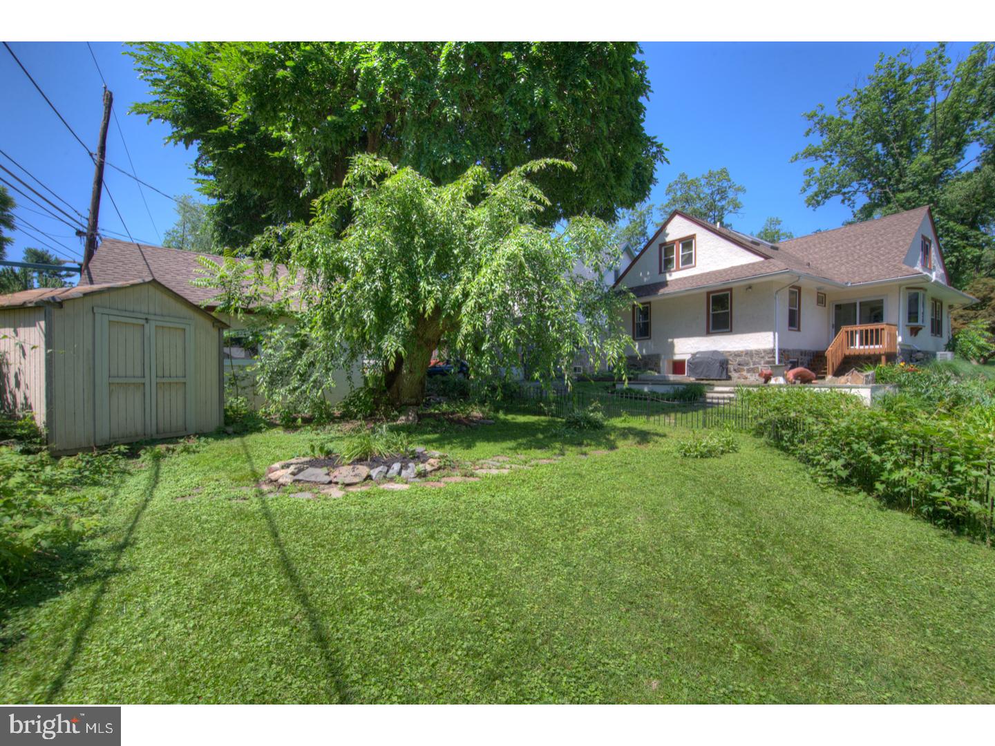 141 South Rolling Road Springfield, PA 19064 - Photo 22 of 24 Back Yard