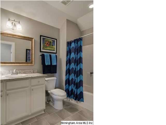 4615 Old Looney Mill Road, Unit 4 Birmingham, AL 35243 - Photo 16 of 20