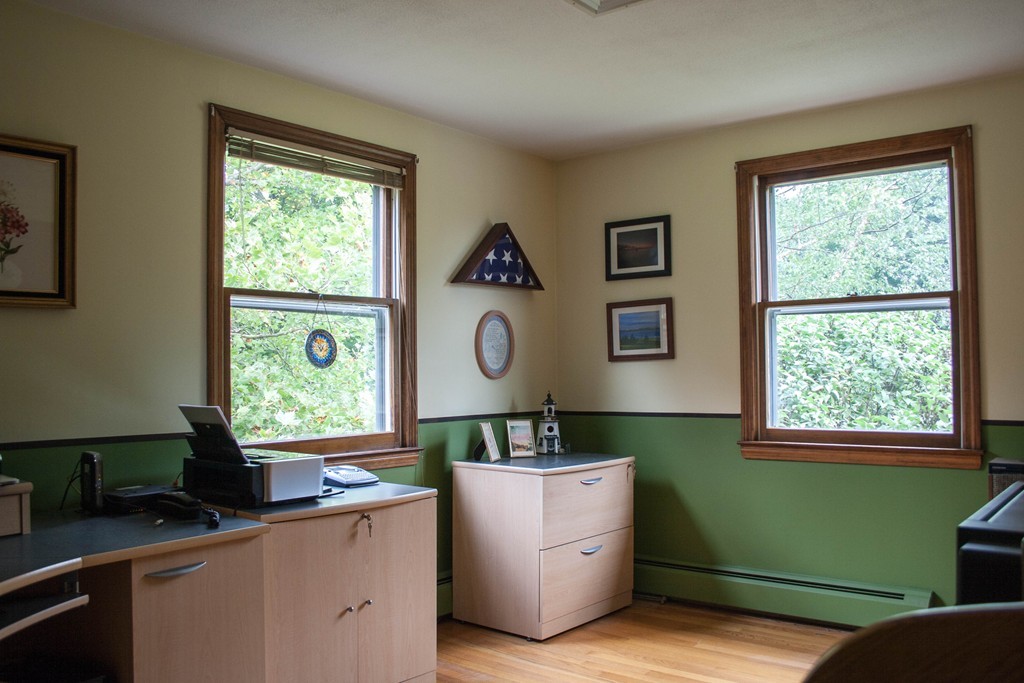724 Bay Road Amherst, MA 01002 - Photo 16 of 30