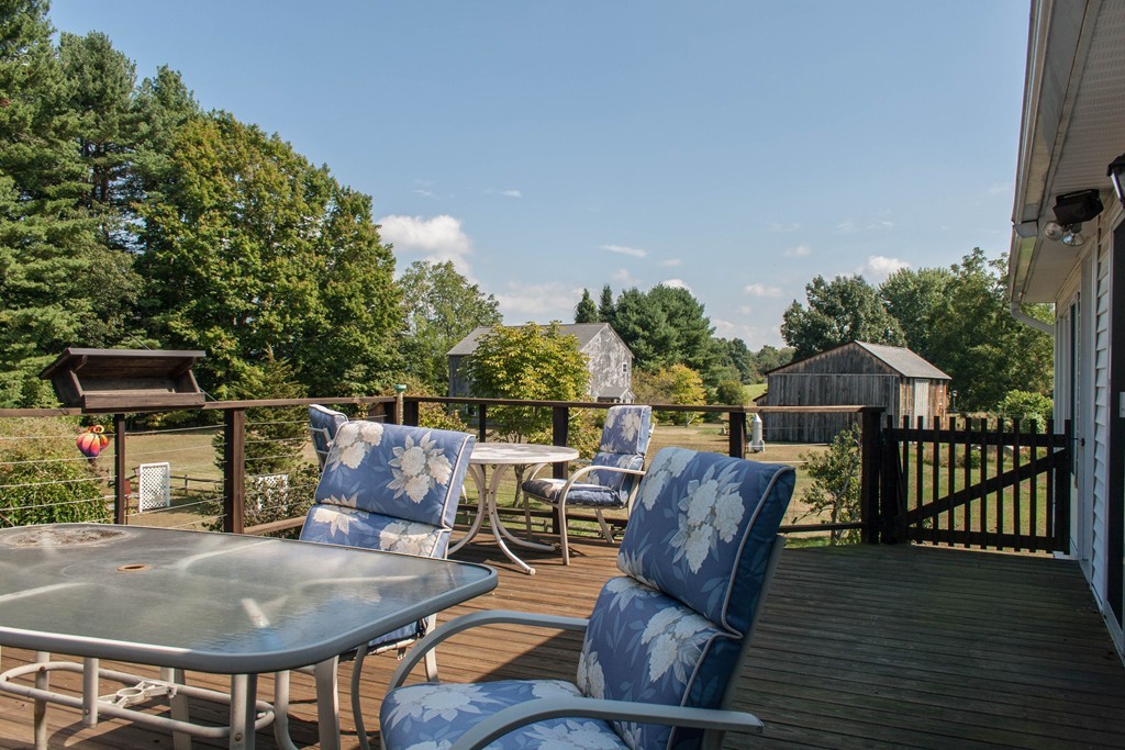 724 Bay Road Amherst, MA 01002 - Photo 25 of 30