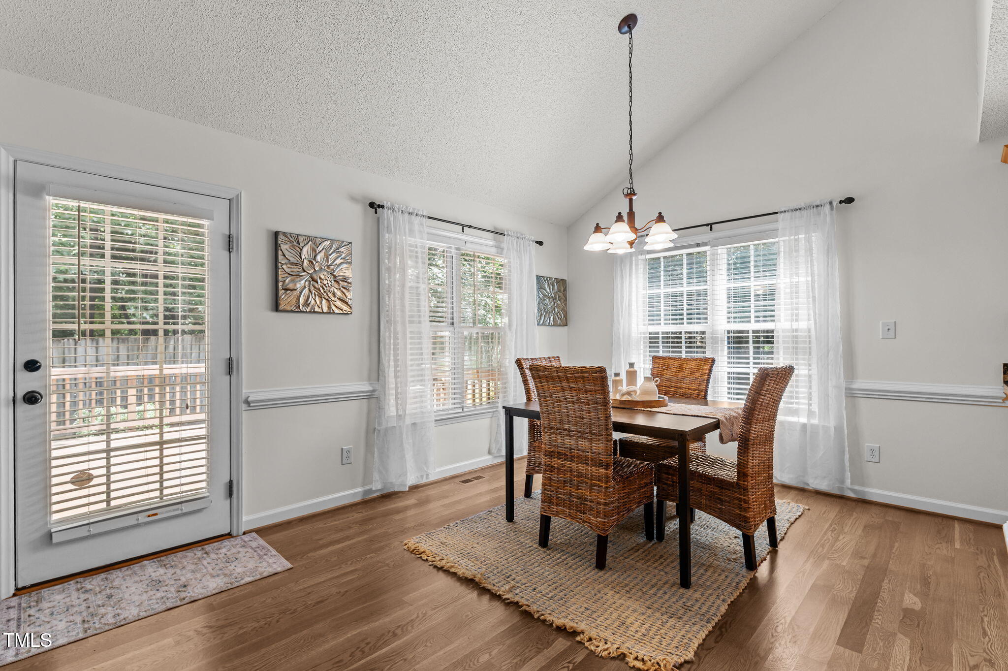 11924 Larka Court Raleigh, NC 27613 - Photo 9 of 44 Dining