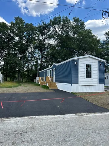 a view of a house with a outdoor space