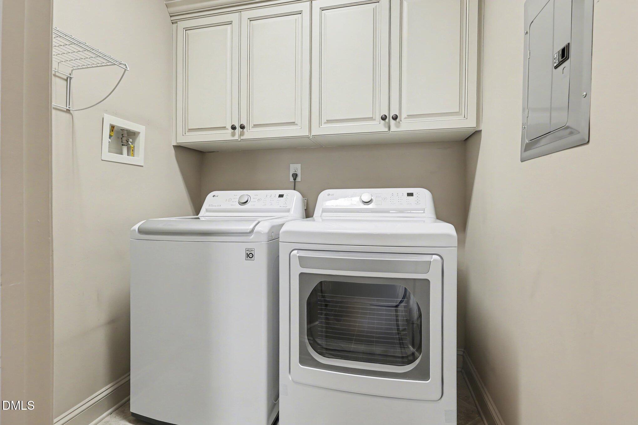520 Easy Wind Lane Garner, NC 27529 - Photo 23 of 36 Laundry Room