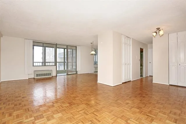 $2,700 | 300 Winston Drive, Unit 2906, Cliffside Park, NJ 07010