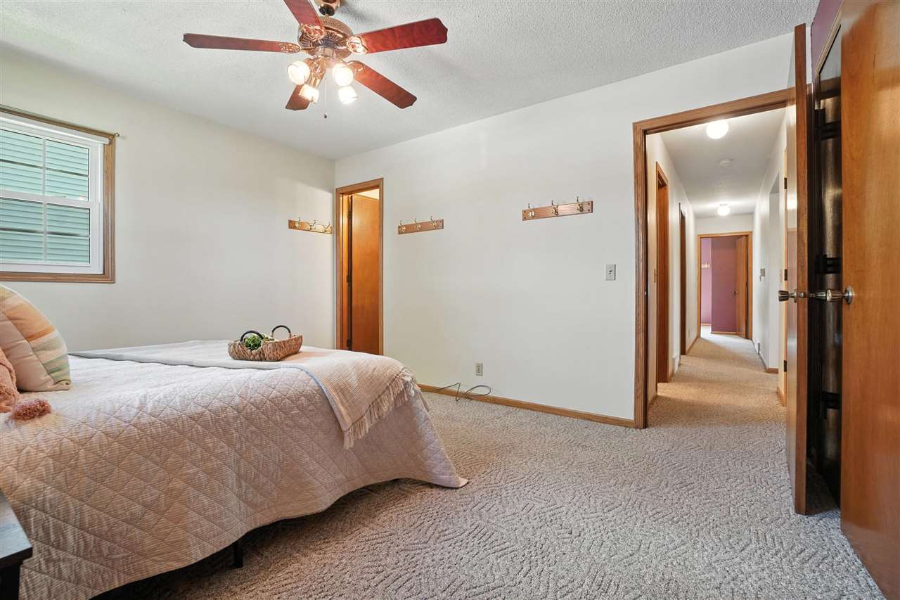 213 Schnoebelen Street Riverside, IA 52327 - Photo 15 of 63 Gallery Image 15