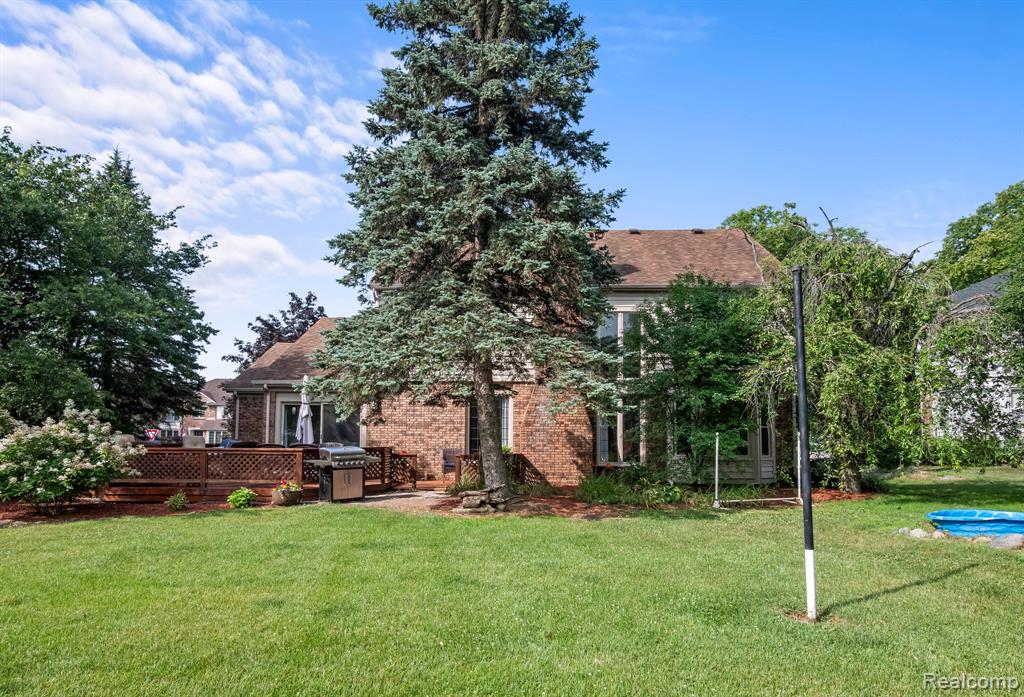 264 Stonetree Circle Rochester Hills, MI 48309 - Photo 32 of 35