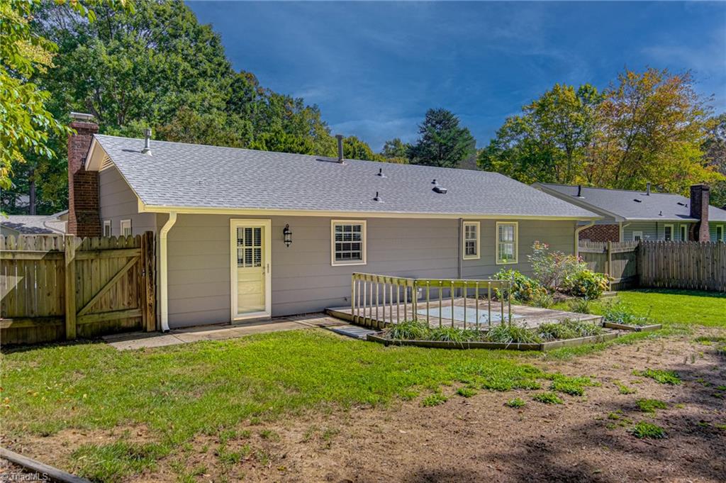 5111 Cheviot Road Greensboro, NC 27455 - Photo 27 of 31