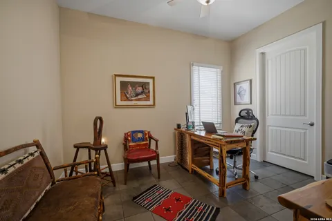 $1,175,000 | 165 Settlers Way North, Comfort, TX 78013