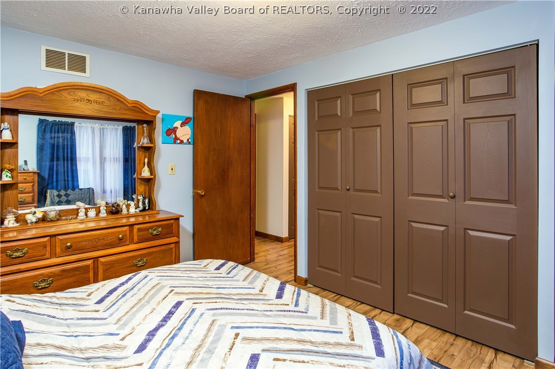 194 Plum Orchard Road Ripley, WV 25271 - Photo 12 of 42 Gallery Image 12