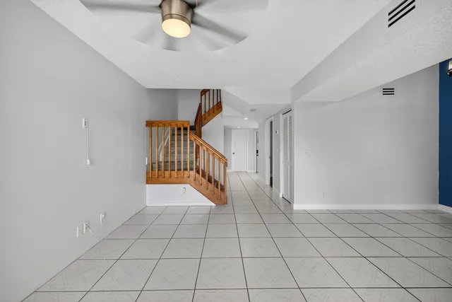 a view of an entryway