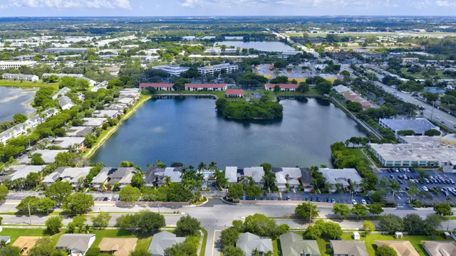 $2,500 | 3239 Northwest 44th Street, Unit 3, Oakland Park, FL 33309